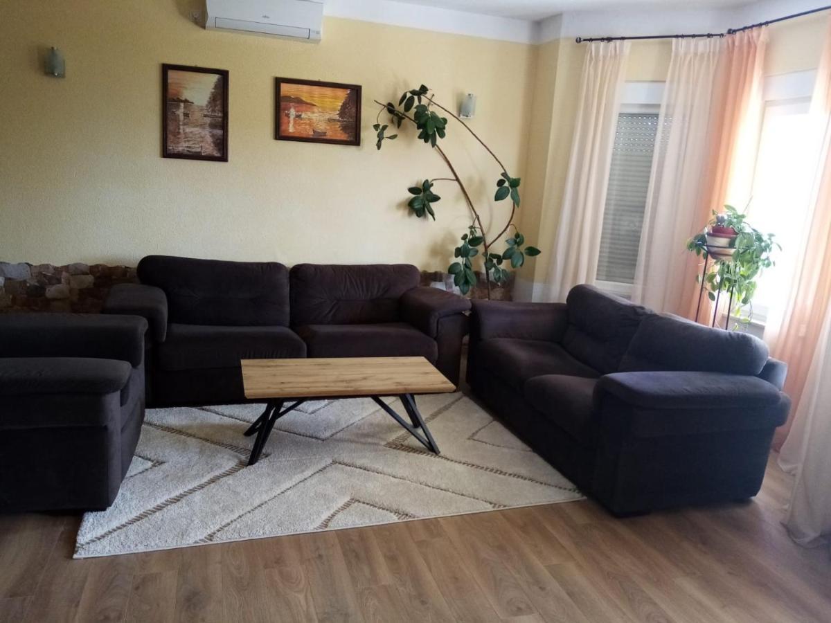 Apartment Andric Kaštela Εξωτερικό φωτογραφία
